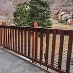 In Stile Alpino A Courmayeur Apartment
