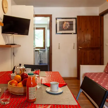 In Stile Alpino A Courmayeur Apartmán Verrand