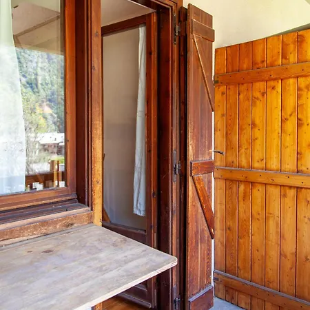 In Stile Alpino A Courmayeur Apartament Verrand
